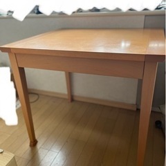 【無料】ダイニングテーブル