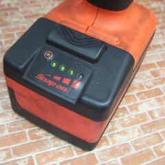 ★値下げ★ スナップオン Snap-on CT88500 インパクトレンチ バッテリー×2 充電器 中古品 【ハンズクラフト宜野湾店】の画像