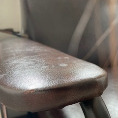 二人掛け革ソファ・無料の画像