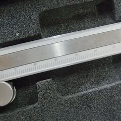 ダイヤルノギス　ステレンス製　ケース付き　測定　工具　0.02mm　ノギス　（19）の画像
