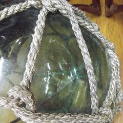 オブジェ 置物 レトロ 浮き球 直径 約35cm 重さ 約5Kg 中古 札幌市厚別区 厚別店の画像