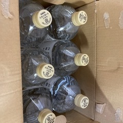 全て未開封！キリン天然水2L 6本と辻製油キャノーラ油1650g一つ