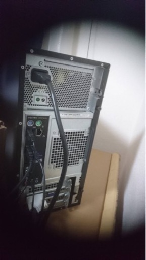 パソコン代理出品　生活難の為出品ノークレームノーリターン