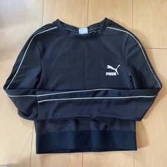 プーマクロップド丈の画像