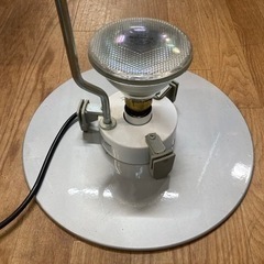 フロス スティロス フロアランプ ヤマギワ 中古の画像