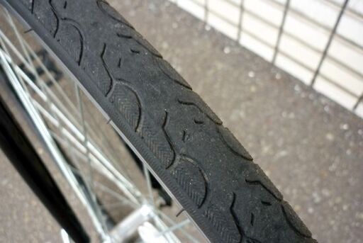 ☆ARCHNESS クロスバイク ブラック 7段変速 タイヤサイズ700×28C 自転車 黒 鍵付き 反射板付き ライト無し 札幌 北