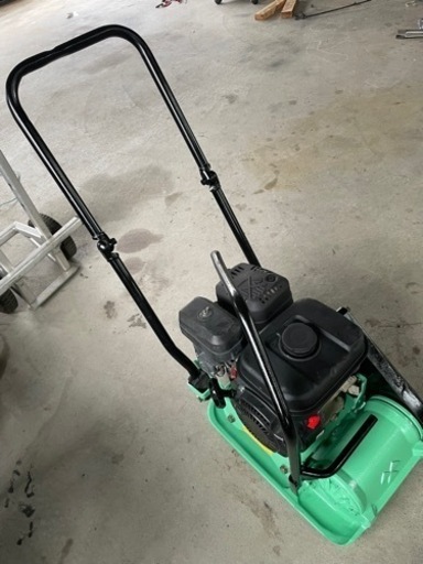 三笠産業　プレートコンパクタ　MVC-50GB 中古品です