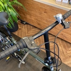 【Jeep 前後タイヤ・チューブ新品！】6段変速　20インチ折りたたみ自転車　モスグリーンの画像