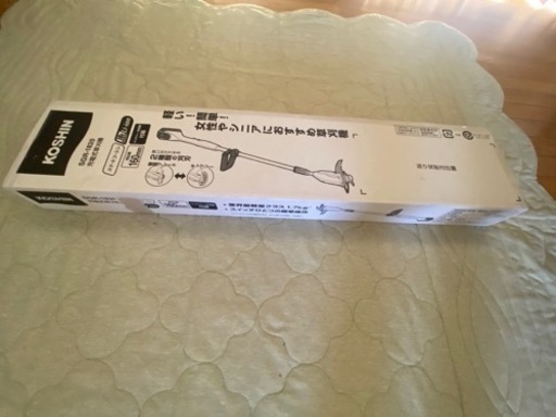 新品未開封　芝刈り機　充電式18v