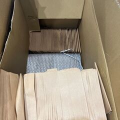 【大量】緩衝材付き封筒　300枚程度の画像