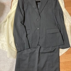 リクルート用スーツ2000→100