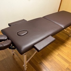 マッサージ施術用ベッド　折りたたみ　収納袋付き