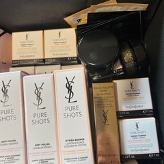 イヴサンローラン試供品まとめ売り&メイクポーチ&ポーチ