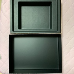 HP SPECTRE ノートパソコンの箱の画像