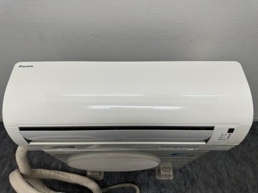 ダイキン　DAIKIN　ルームエアコン　～６畳　　風ないス運転　さらら除湿　２０１７年製　F22UTES-W