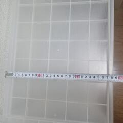 プラスチック棚（透明カラーボックス）の画像