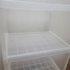 プラスチック棚（透明カラーボックス）の画像