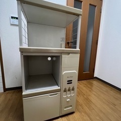 電子レンジ台&ライスチェスト付