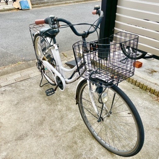 ギア付き自転車　引越しの為、格安でお譲り致します。