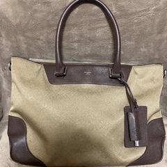 ペッレモルビダ　バック