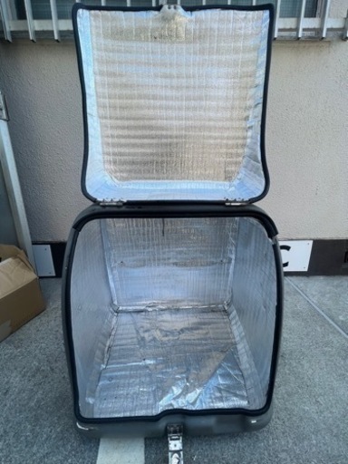 【個人出品】　デリバリーボックス　鍵2本有り　ジャイロキャノピー