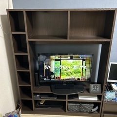 テレビ台譲ります