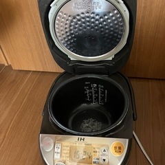 象印　炊飯器の画像
