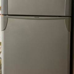 TOSHIBAの冷蔵庫です。