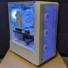 （県内で現金払いなら5000円引き）RTX4070＆最新Intel 14コア搭載　白くて高性能なゲーミングPC