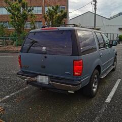 フォードエクスペディションXLTです！とりあえず乗れます！1ナンバー車検付き！いかがでしょうか？の画像