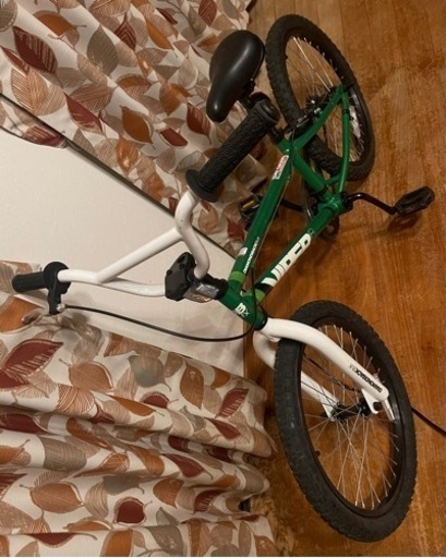 値引き！お買得•ブランド品BMX自転車　限定カラー