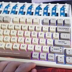 EPOMAKER RT100 キーボードの画像