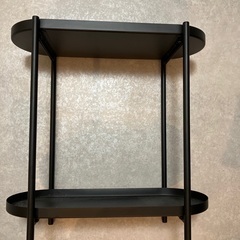 OLIVBLAD IKEAのプラントスタンドの画像