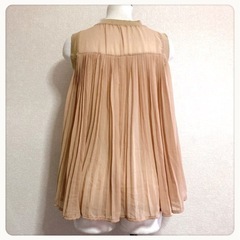 ꒰AnRYanry꒱ハイネック ノースリーブ シフォン プリーツ ブラウスの画像