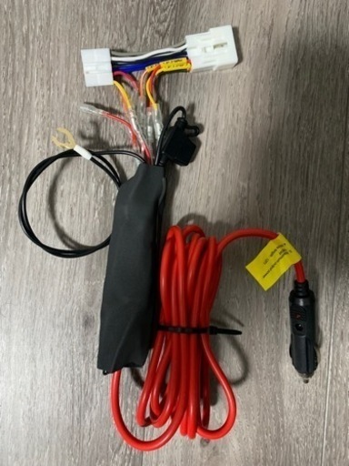 【激安】簡単取り付けトヨタ車ポータブル電源で簡単にナビが見れる電装品