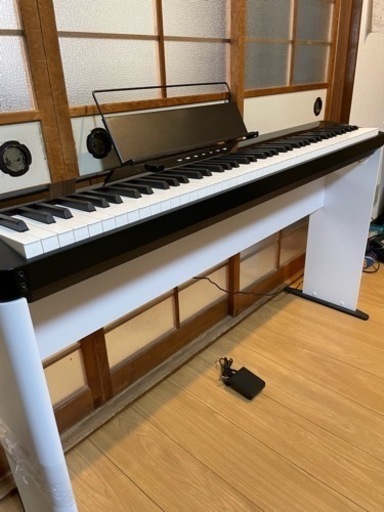 美品CASIO  電子ピアノ PX-S1000BK 2020年製 88鍵盤（純正白いスタンド付き）