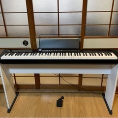 美品CASIO  電子ピアノ PX-S1000BK 2020年製 88鍵盤（純正白いスタンド付き）