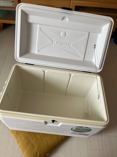 イグルー　クーラーボックス