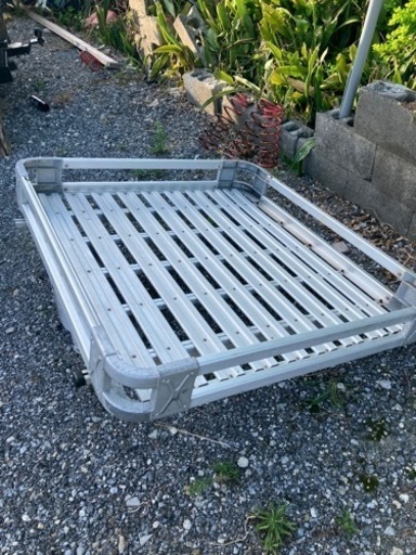 アルミルーフラック