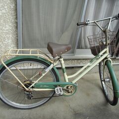【取引成立】カゴ付き 自転車 [２６インチ] アイボリーグリーン...