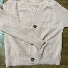 最終値下げ！！カーディガン(三色あります)500→50の画像