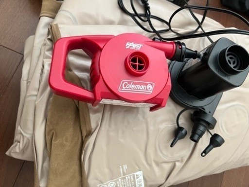 【新品美品】キャンプ用品おまとめセット　コールマン　エアベッド　ファイヤーディスク　トーチ　グローブ等