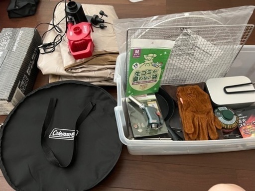 【新品美品】キャンプ用品おまとめセット　コールマン　エアベッド　ファイヤーディスク　トーチ　グローブ等