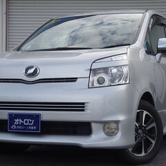 【安全装備重視で乗り心地の良い車！！】　ミニバンの中でも高性能を...