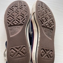 コンバース　ハイカット紺の画像