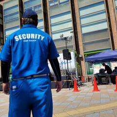 勤務期間応相談！建設現場他警備スタッフ募集日額9,500円！交通費固定支給！の画像