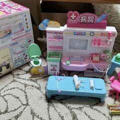 お譲り先決定しました！リカちゃんの病院とスマートハウスはいかがで...