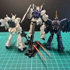 🙇🏻ユニコーンガンダム　セットの画像