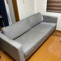 （商談中）3人掛けソファ（IKEA）