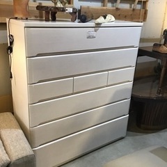 ニトリ ハイチェスト 6段 タンス 大容量